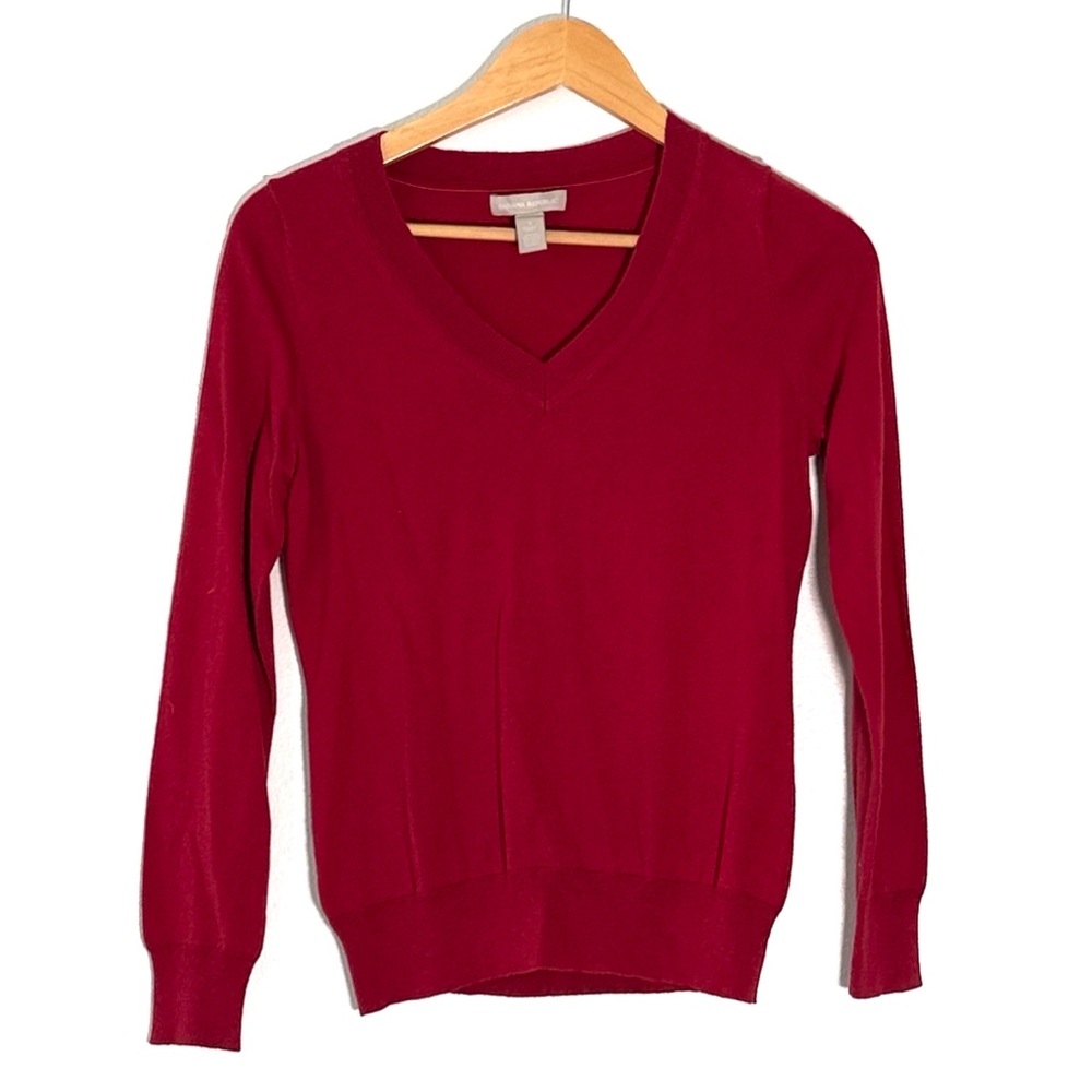 Banana Republic Women’s Petite V-Neck Sweater
